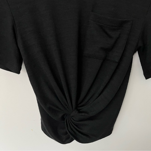 Wilfred Free Black Front Twist Subah Shirt - Picture 6 of 9